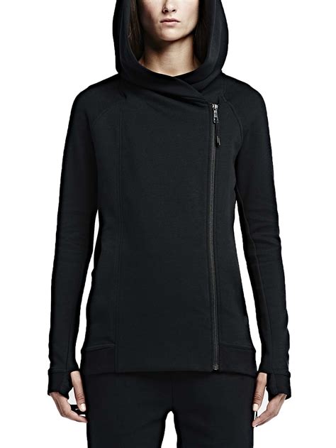 women's tech fleece